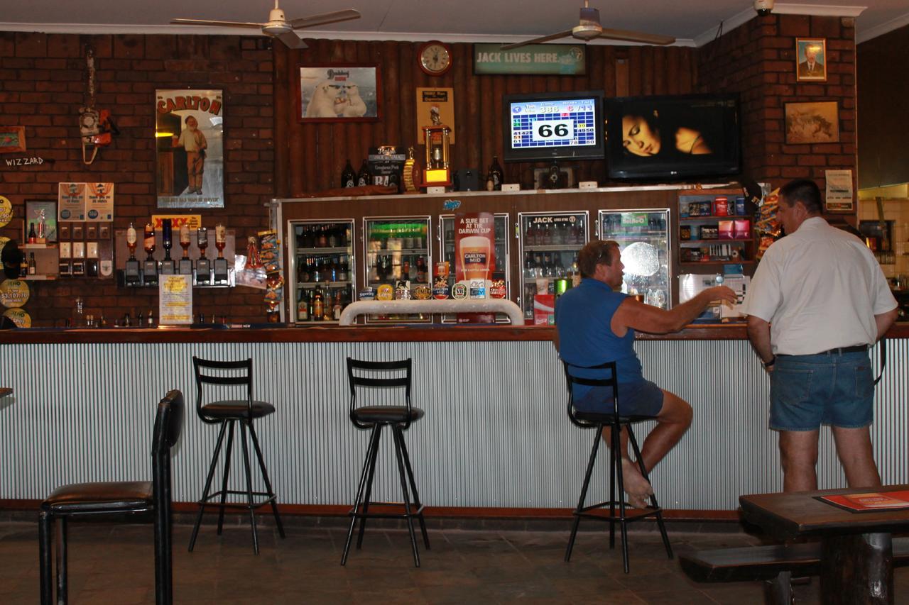 Corroboree Park Tavern Hotel Marrakai Exterior photo