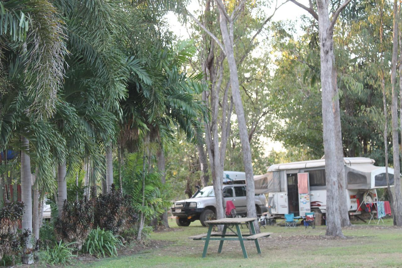 Corroboree Park Tavern Hotel Marrakai Exterior photo